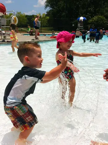 Planschen im Bowers-Pool