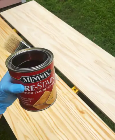 Beach House Office Staining Wood Conditioner