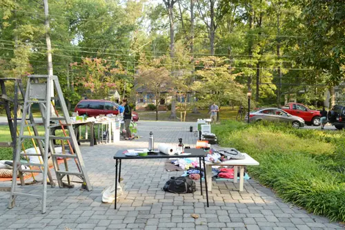 Yard Sale 4 Blick vom Carport