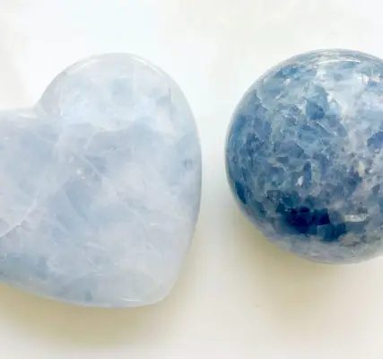 Calcite bleue : signification et propriétés du cristal