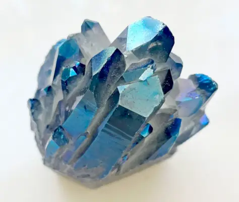 Pierre précieuse de quartz Aura de l'ange bleu