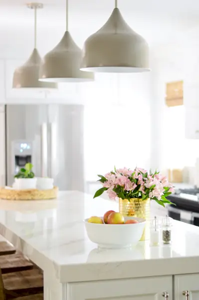 White-Kitchen-Remodel-Final-Thick-Cambria-Brittanica-Island