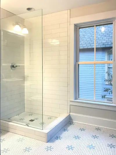 Beach House Kjøkken Master Bath Med Glass DoorColor