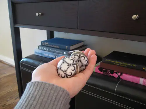 update-a-console-table-s-new-drawer-pulls-hardware