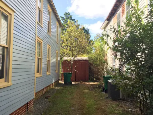 Beach House Backyard Pred Side Yard To Shed