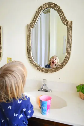 Miroir de bain APRÈS Clara Close