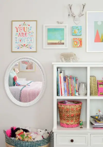 Mur de galerie d'art pour chambre de fille