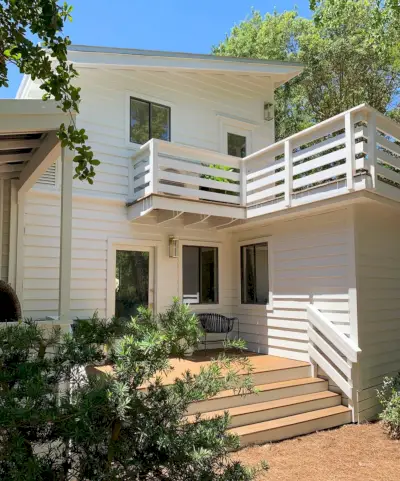 Extérieur de la maison de Floride après mai avant vertical