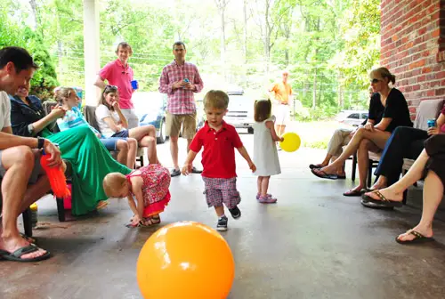 Gent de festa a Carport