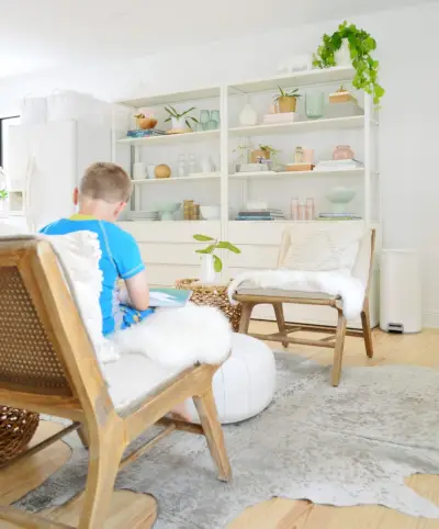 Florida Kitchen Kid in Chair