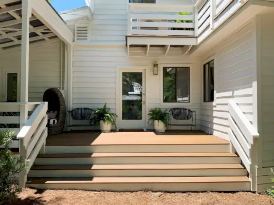 Extérieur de la maison de Floride après mai Porche large Horiz