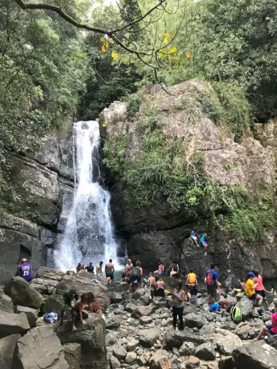 Cachoeira Mina de Porto Rico ocupada