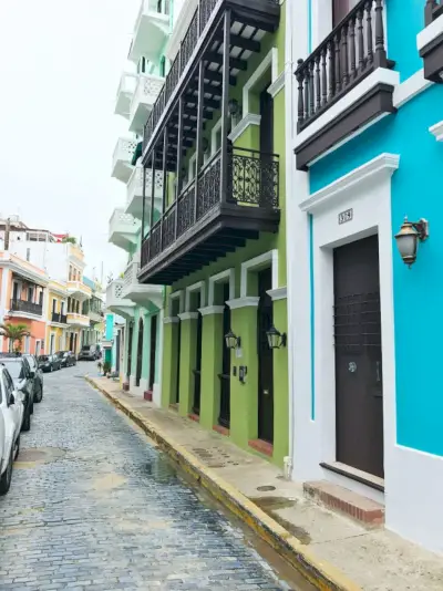 Puerto Rico bunter alter San Juan-Regenbogen