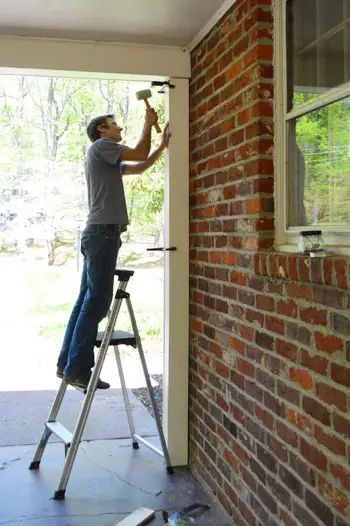 Pèrgola John Hammering Post