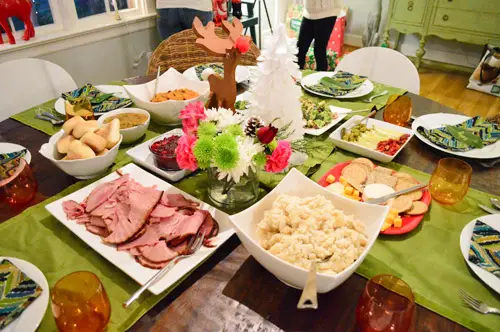 Cena 5 Comida En La Mesa