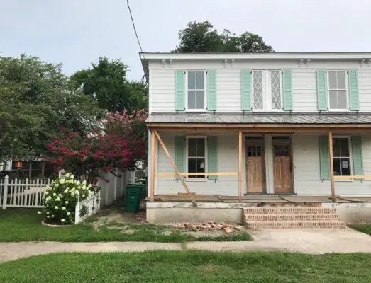 Duplex Extérieur Complet Sans Enseigne