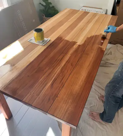 Overspuiten van duplex eettafel Kleuring CB-tafel