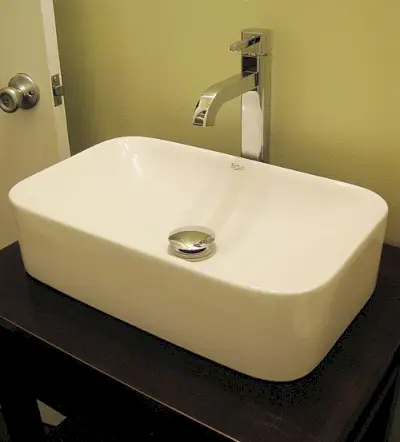 Lavabo de vanité en gros plan