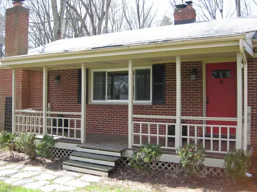 john-and-sherrys-veranda-before-pic2