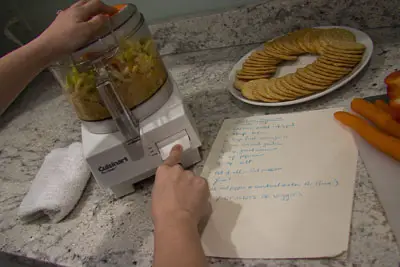 Como desentupir um ralo de cozinha