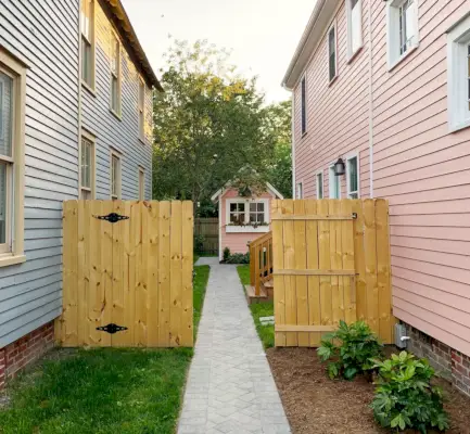 Beach House Bakgård Side Yard