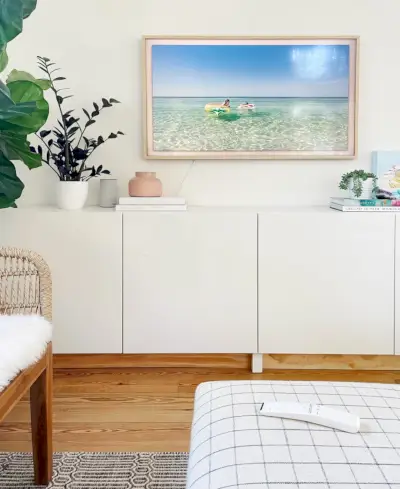 Samsung Frame Smart TV Med Beachy Image Som skjermsparer