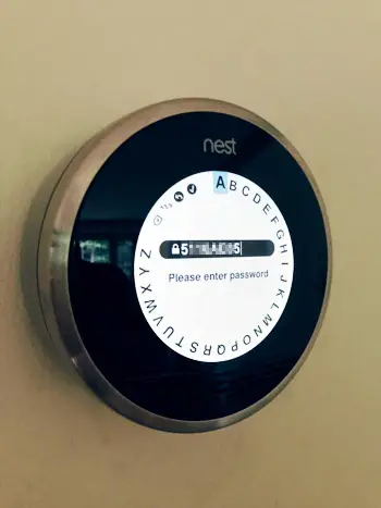 Nest 19 Въвеждане на парола