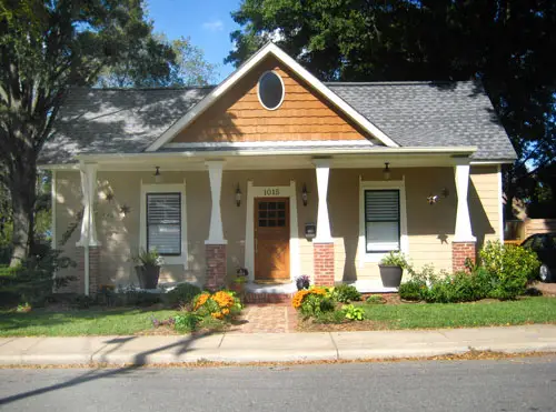 Colpo esterno del bungalow