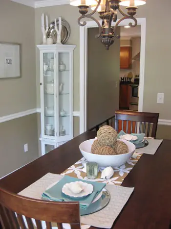 dining-room-hutch-china