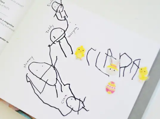 Disegni per bambini sul retro della madre