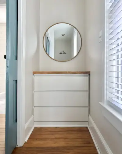 Beach House Dec Stair Nook After