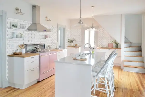 Beach House Backsplash to tredjedeler