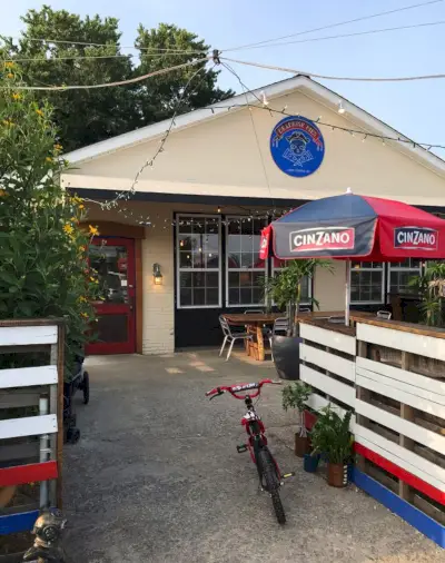 restaurante de tortas deadrise em cape charles virgínia