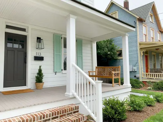 Duplex Front Porch Landscape 113 Stäng