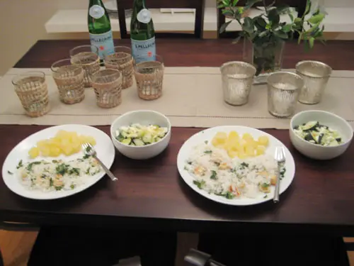 Cena con cilantro, lima, arroz y piña 1