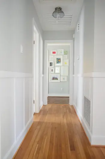 BatNew Frame Hallway