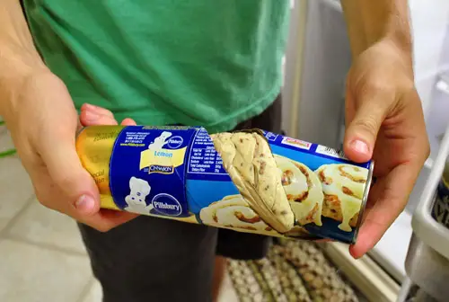 Pillsbury Rol cassé par le réfrigérateur