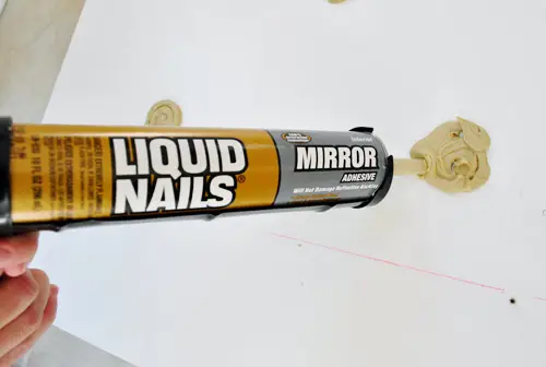 BathDoor Liquid Nails Espejo