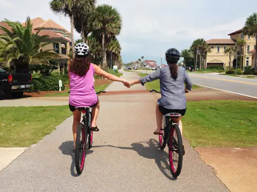 Destin Biking kézfogás