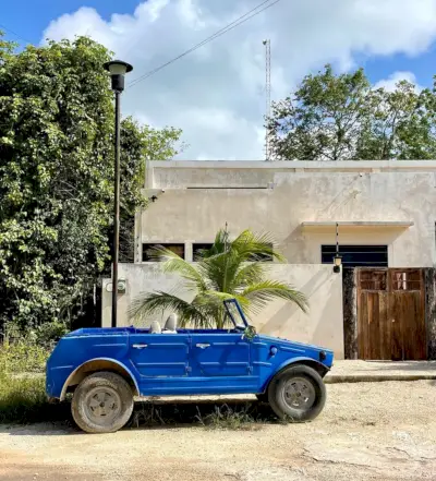 Hjem i Tulum Mexico med port og elektrisk hegn