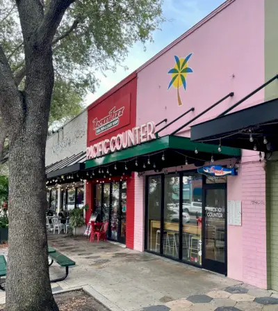 Extérieur du restaurant Comptoir du Pacifique à Saint Petersburg en Floride